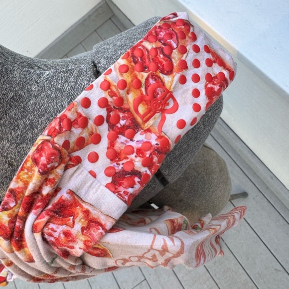 3 pairs of Bums & Roses Bamboo pajamas size 3t - Picture 6 of 8